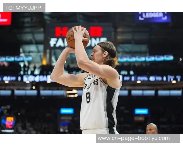 福克斯末节爆发砍下13分全场贡献26分7助攻3抢断正负值7助球队获胜